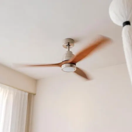 Nero, Cozy Avec Piscine, Au Centre De 아파트