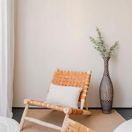 Nero, Cozy Avec Piscine, Au Centre De Йер