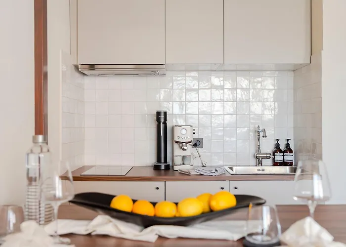 Διαμέρισμα Nero, Cozy Avec Piscine, Au Centre De Ιέρ