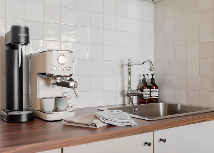 Nero, Cozy Avec Piscine, Au Centre De Διαμέρισμα