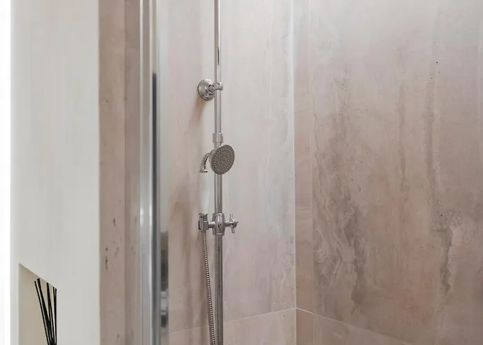 Διαμέρισμα Nero, Cozy Avec Piscine, Au Centre De *