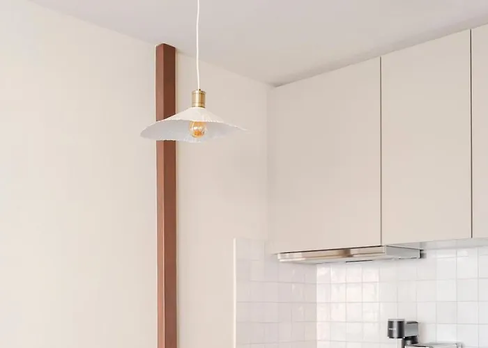 Nero, Cozy Avec Piscine, Au Centre De Ιέρ